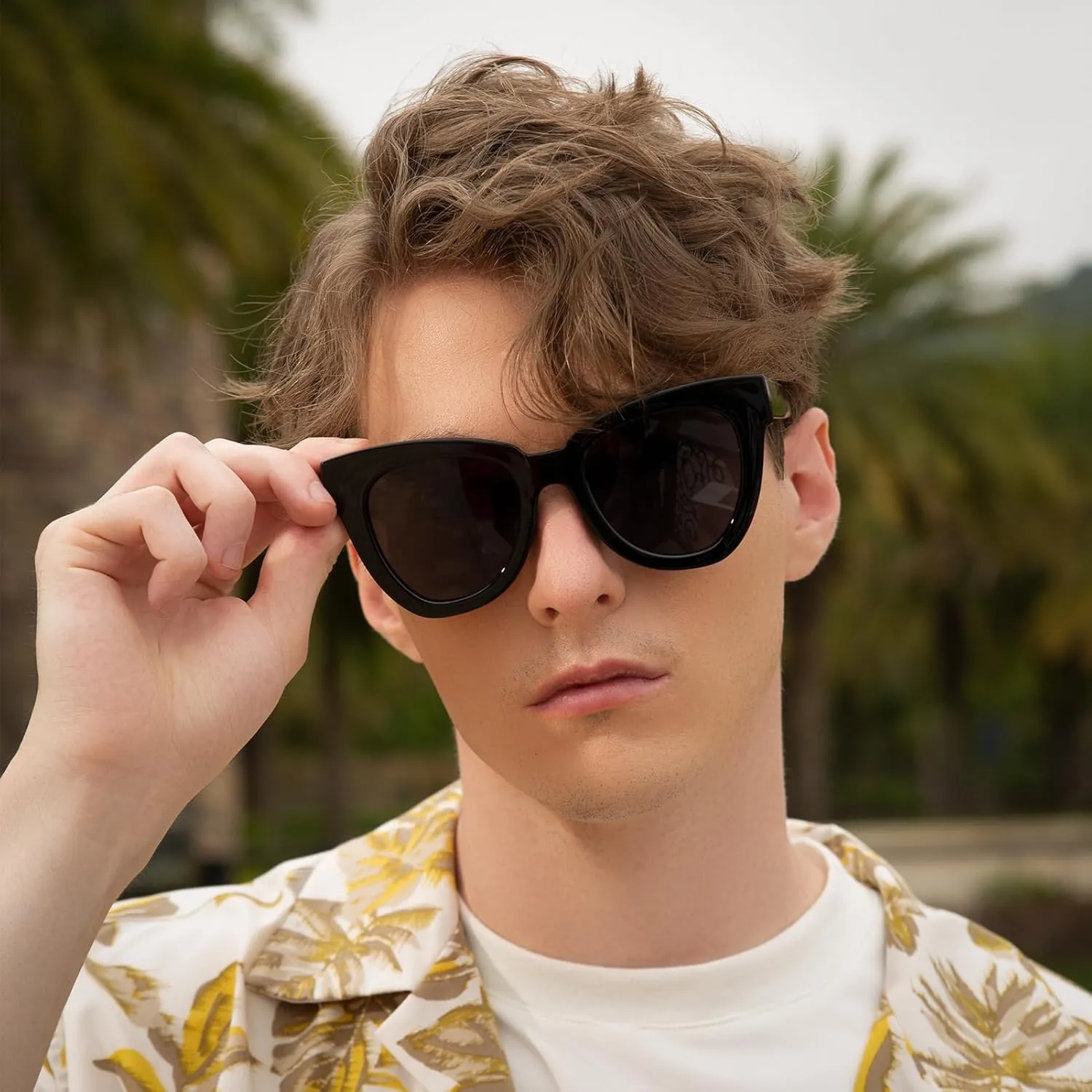 Dollger Retro Cat Eye Sunglasses Women Men Vintage Square Tortoise Shell Fashion Cateye Sunglasses
