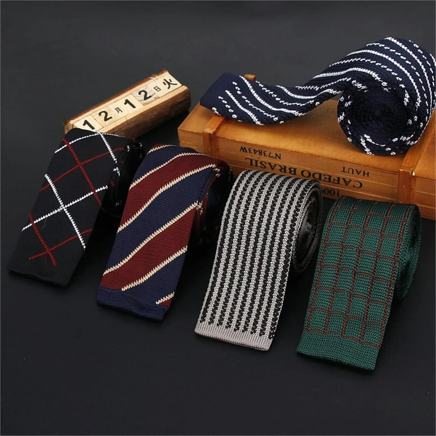 Men's Tie Men's Striped Vintage Tie Knit Knitted Ties Necktie Plaid Slim Classic Geometric Cravate Narrow Neckties