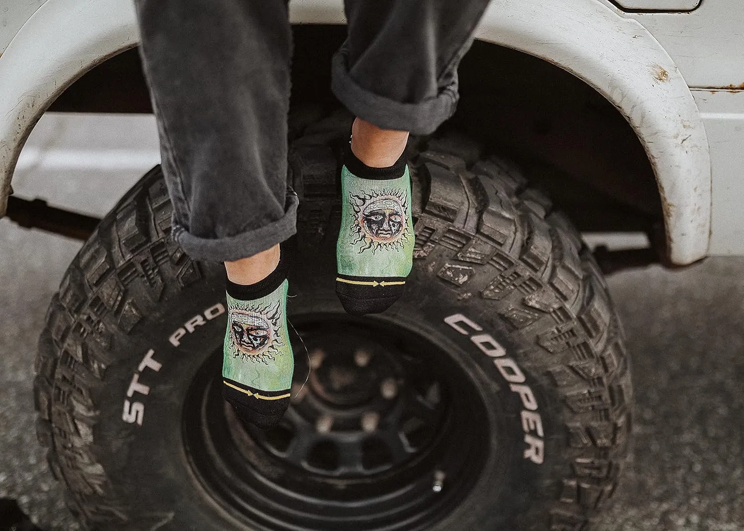 MERGE4 Sublime Sun Lite Green Music Unisex Band No Show Sock