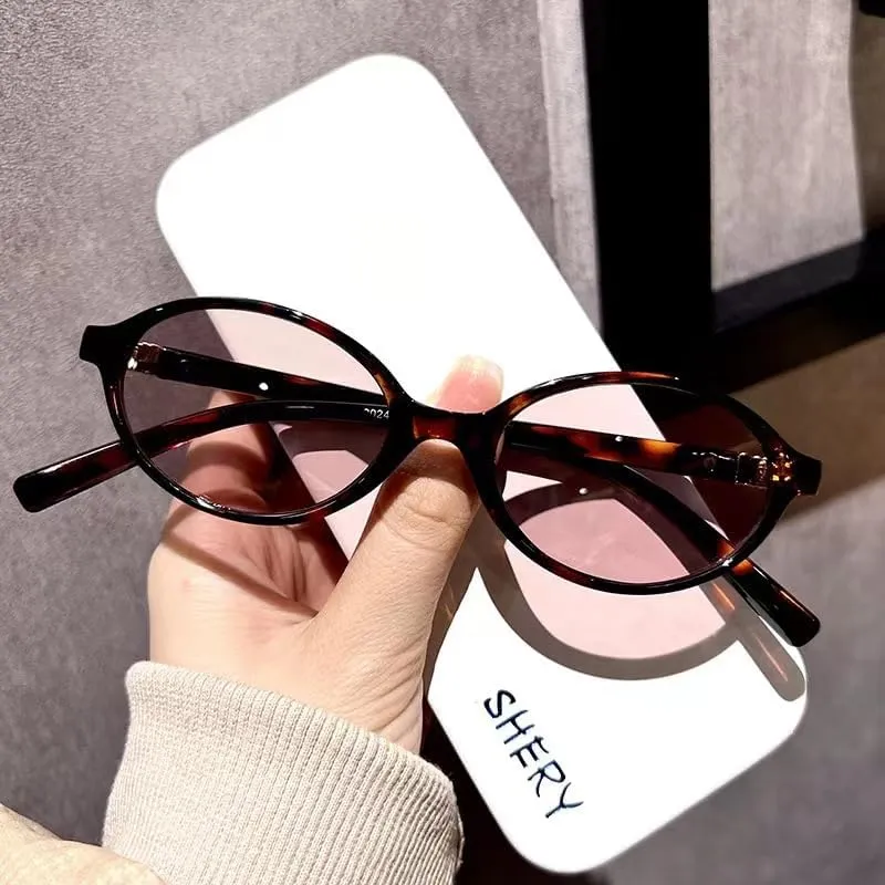 MOLERFO Retro Blue Light Blocking Glasses Full Frame Oval Sunshade Tortoise Glasses Fashion Fake Glasses Travel Glasses