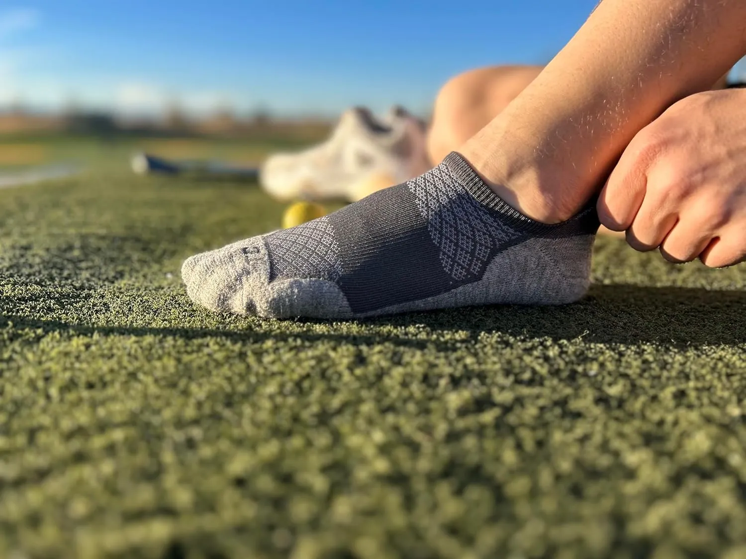 No Show Golf Socks For Men & Women, Women's Low Cut Socks with Heel Tab, Soft Cushioned, Moisture Wicking