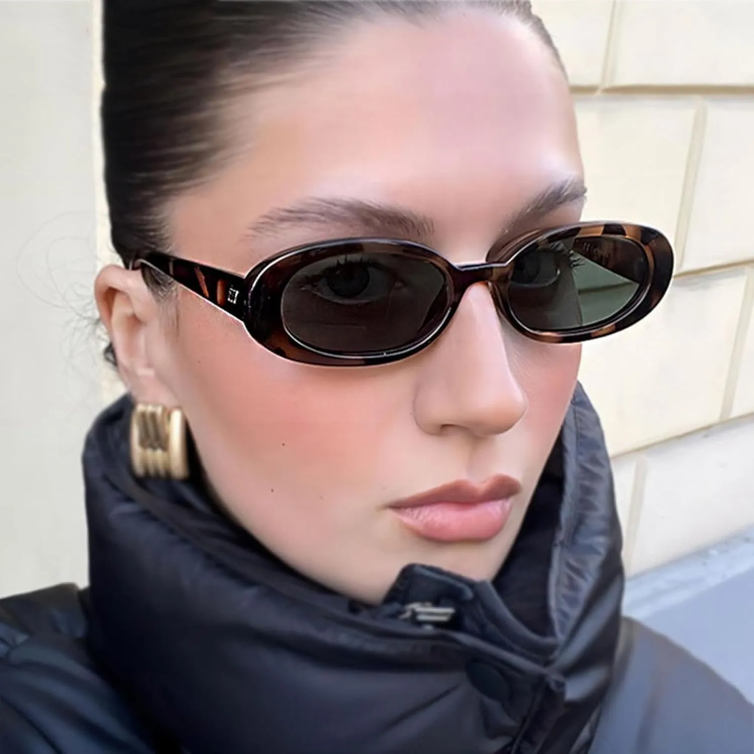Oval Sunglasses Women Popular Vintage Rivet Suneyeglass Outdoors