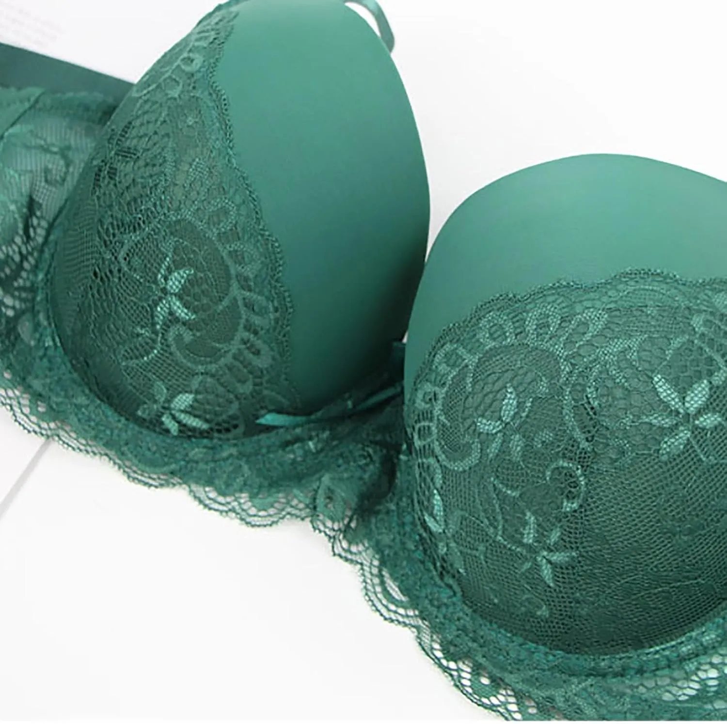 Push Up Bras for Women Plus Size Floral Lace No Underwire Soft Cup Everyday Bra Breathable Comfortable Wirefree Bra