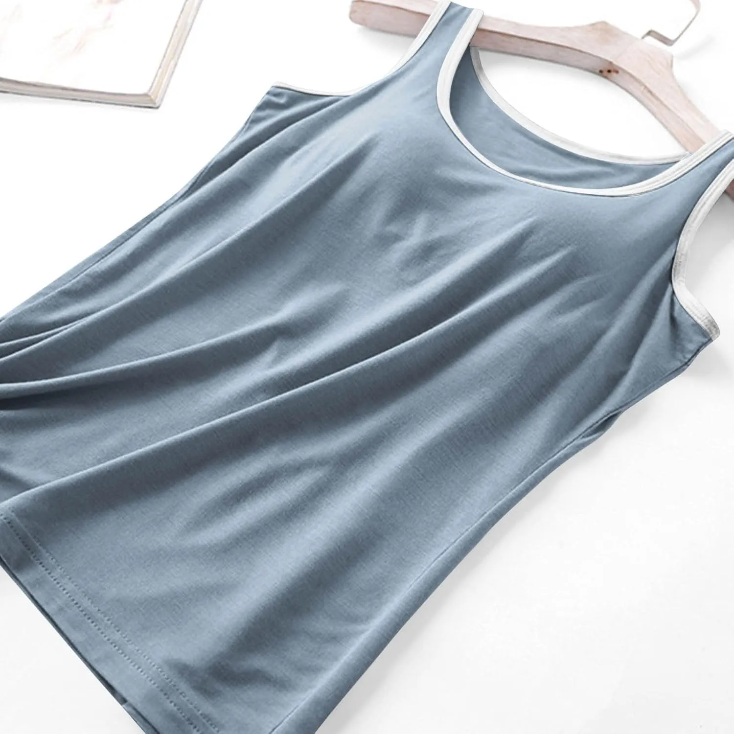 Tank Top with Built in Bra for Women, Camisole Tops for Women Summer Workout Gym Yoga Casual Plus Size Cami Shirts